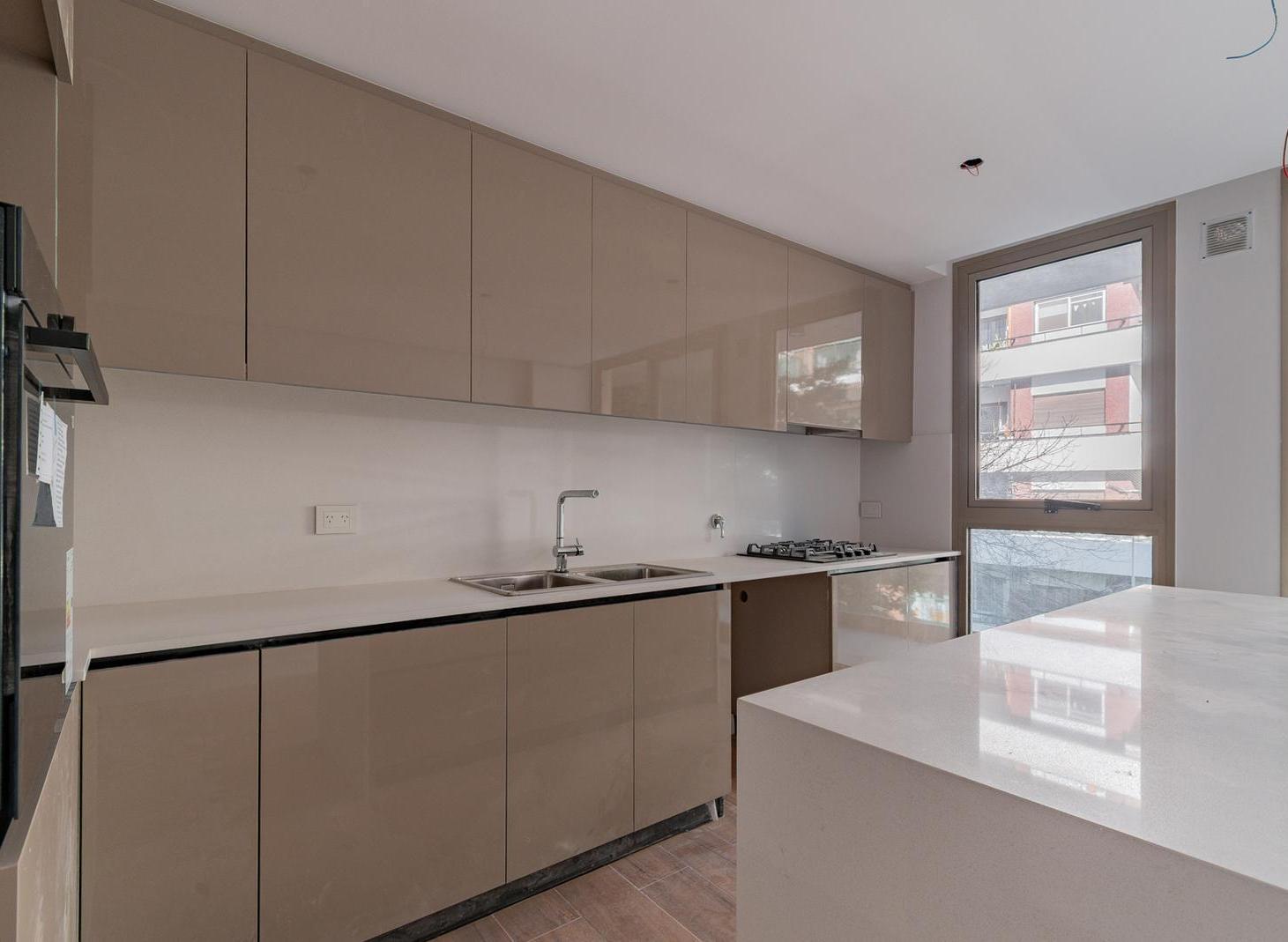 VENTA • PALERMO CHICO • 4 AMBIENTES • BALCÓN TERRAZA • A ESTRENAR