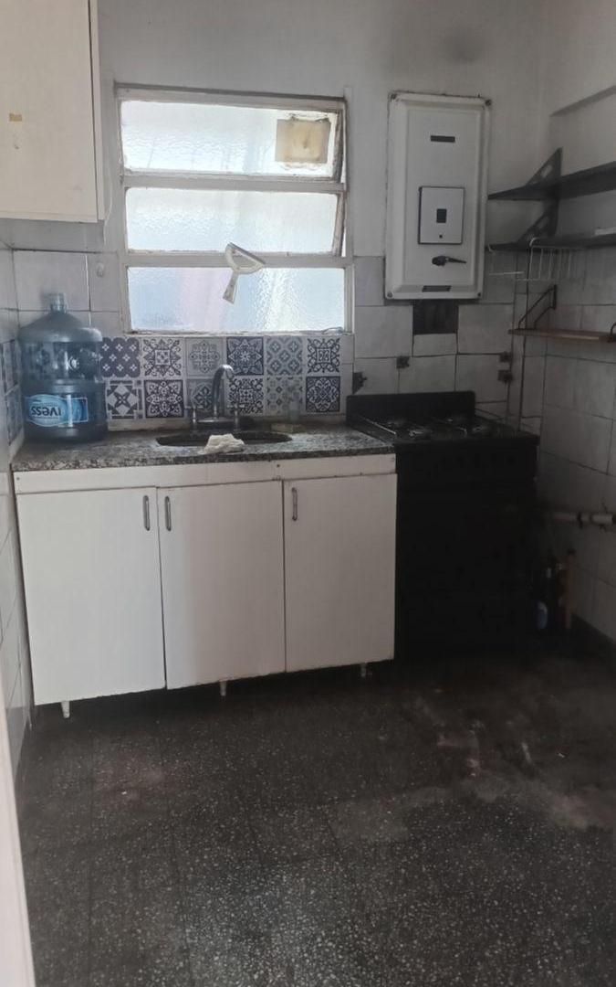 Departamento de 79 m2 con 2 dormitorios en venta en Once
