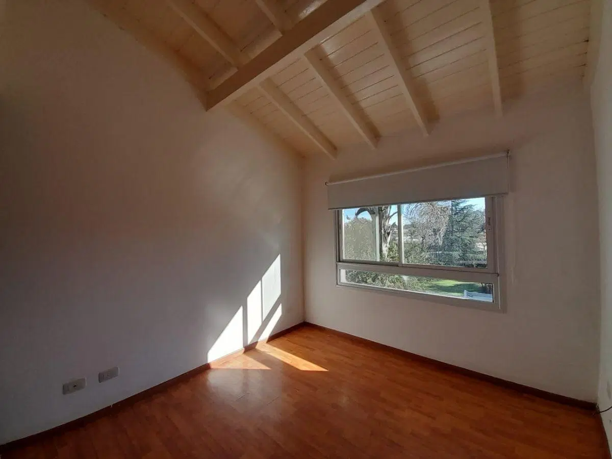 Departamento en venta con cochera 2 ambientes en Complejo Amaneceres de Canning Escriturable 2