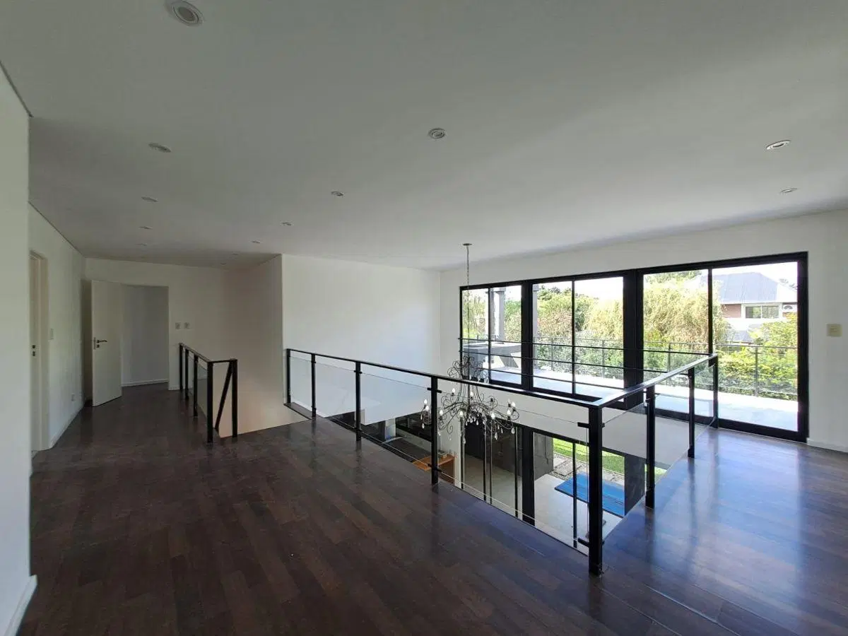 Casa en venta en Canning con piscina barrio El Rocío 3