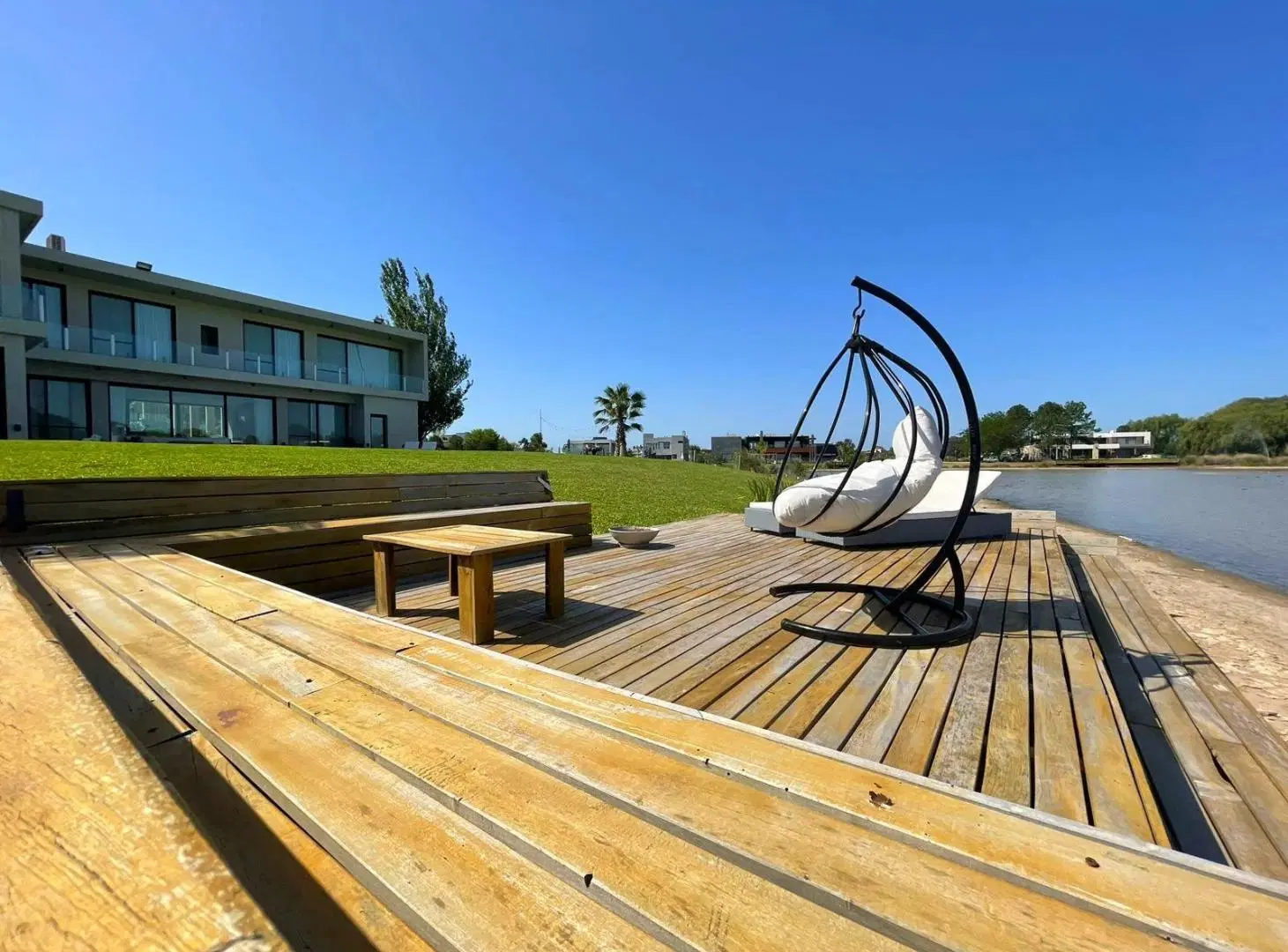 Casa en Venta en Terralagos Canning con Laguna y Piscina Climatizada | Amoblada y Equipada 2