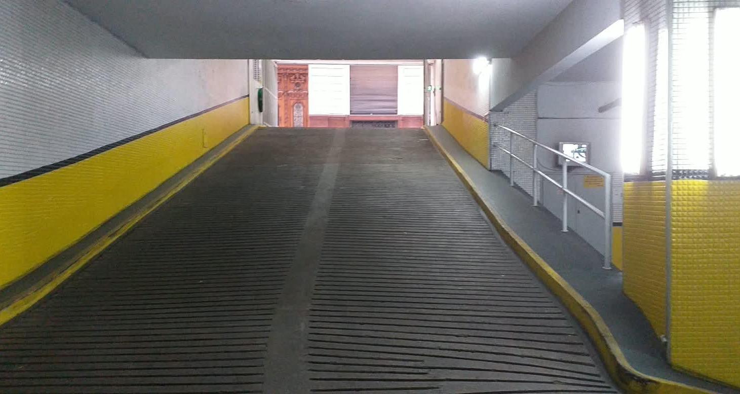 Foto de Cochera Fija en Venta en Microcentro, imagen 3