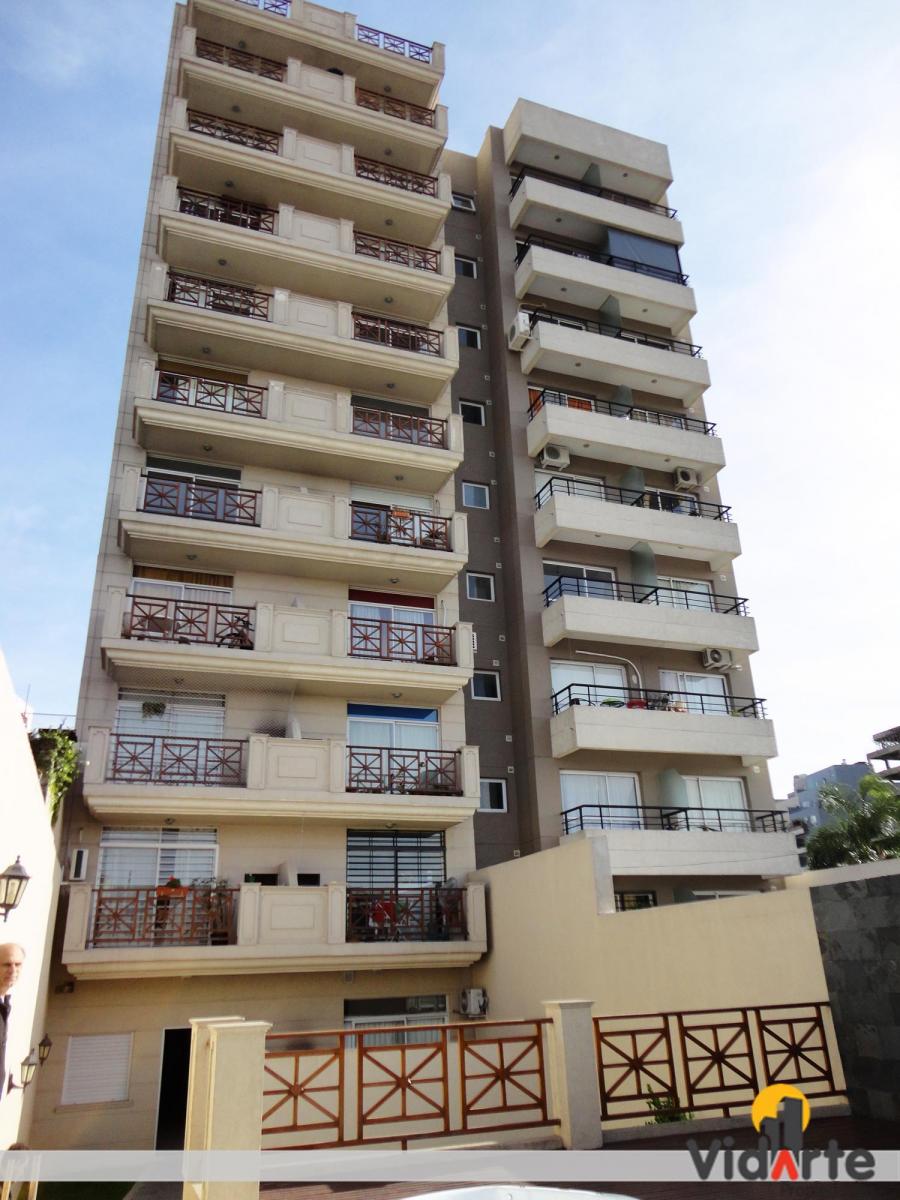 Departamento en Alquiler 1 Ambiente Al Frente con Balcon Villa del Parque 3