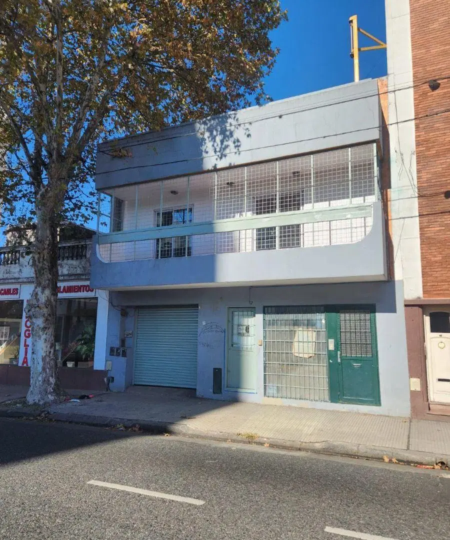 Excelente PH 3 Amb al Frente con Balcon y sin Expensas 3