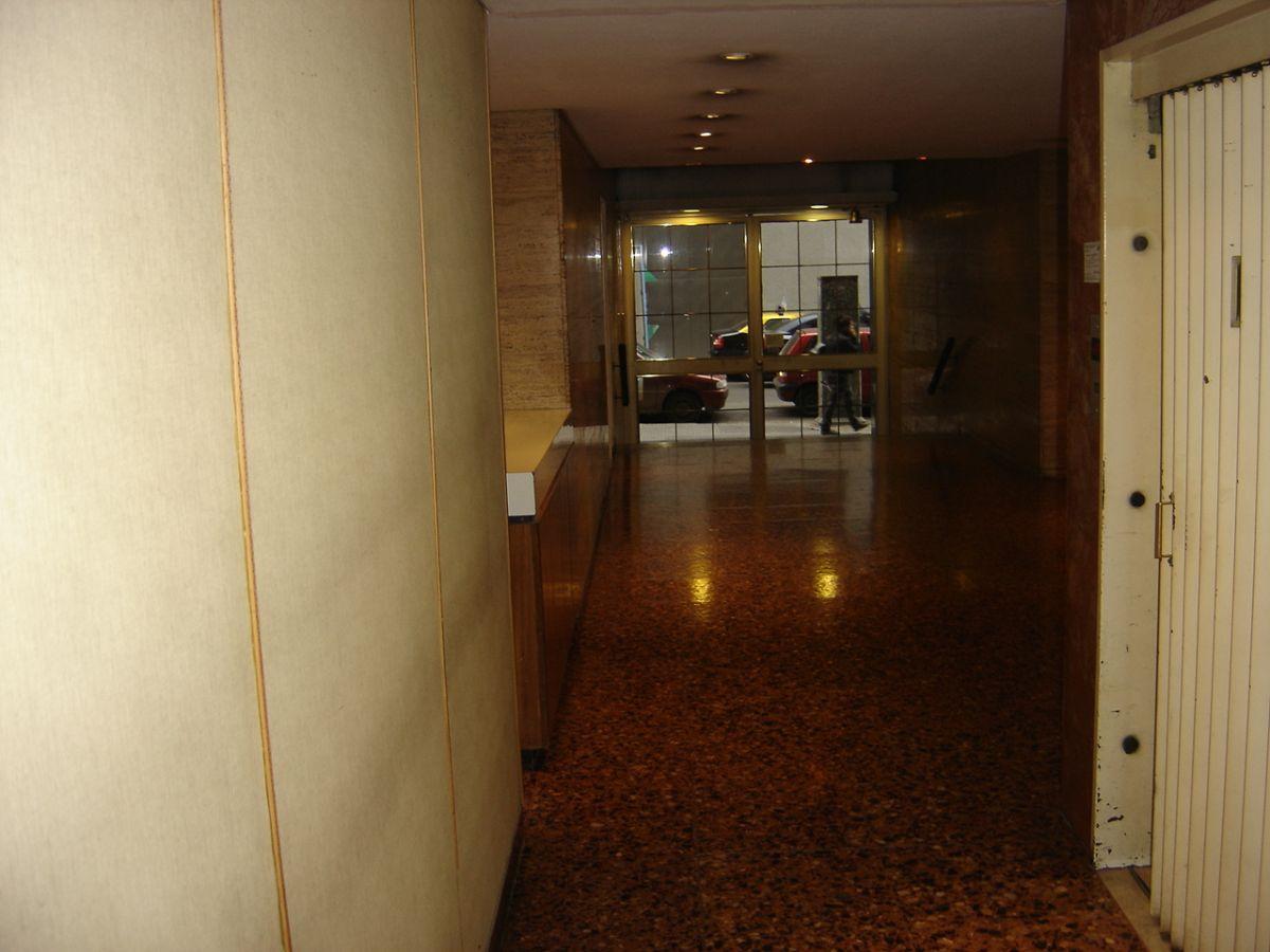 Foto de Hermoso 2 Amb Lateral en Congreso Super Ubicado, imagen 4