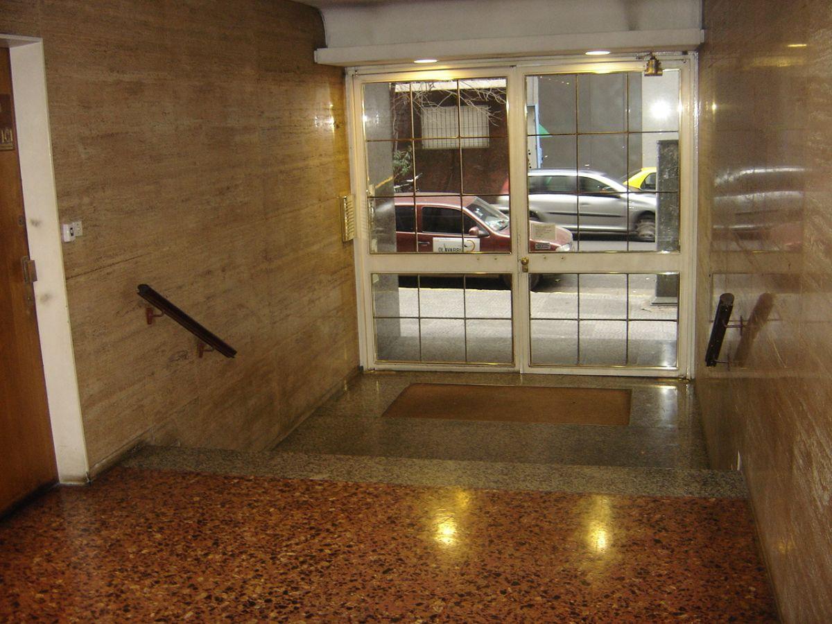 Foto de Hermoso 2 Amb Lateral en Congreso Super Ubicado, imagen 3