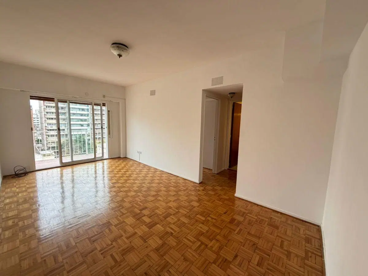 Av. Balbin 2349, 7 piso, contrafrente, con balcón, vista abierta, muy luminoso 3