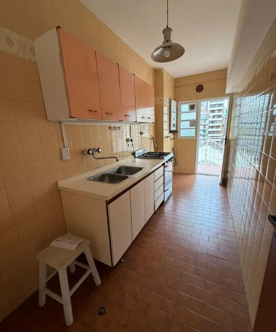 Av. Balbin 2349, 7 piso, contrafrente, con balcón, vista abierta, muy luminoso 5