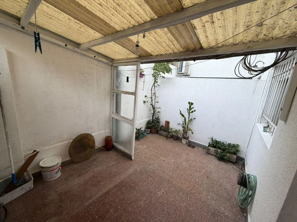 Yrigoyen 2386 PB B, monoambiente con patio amplio y luminoso 5