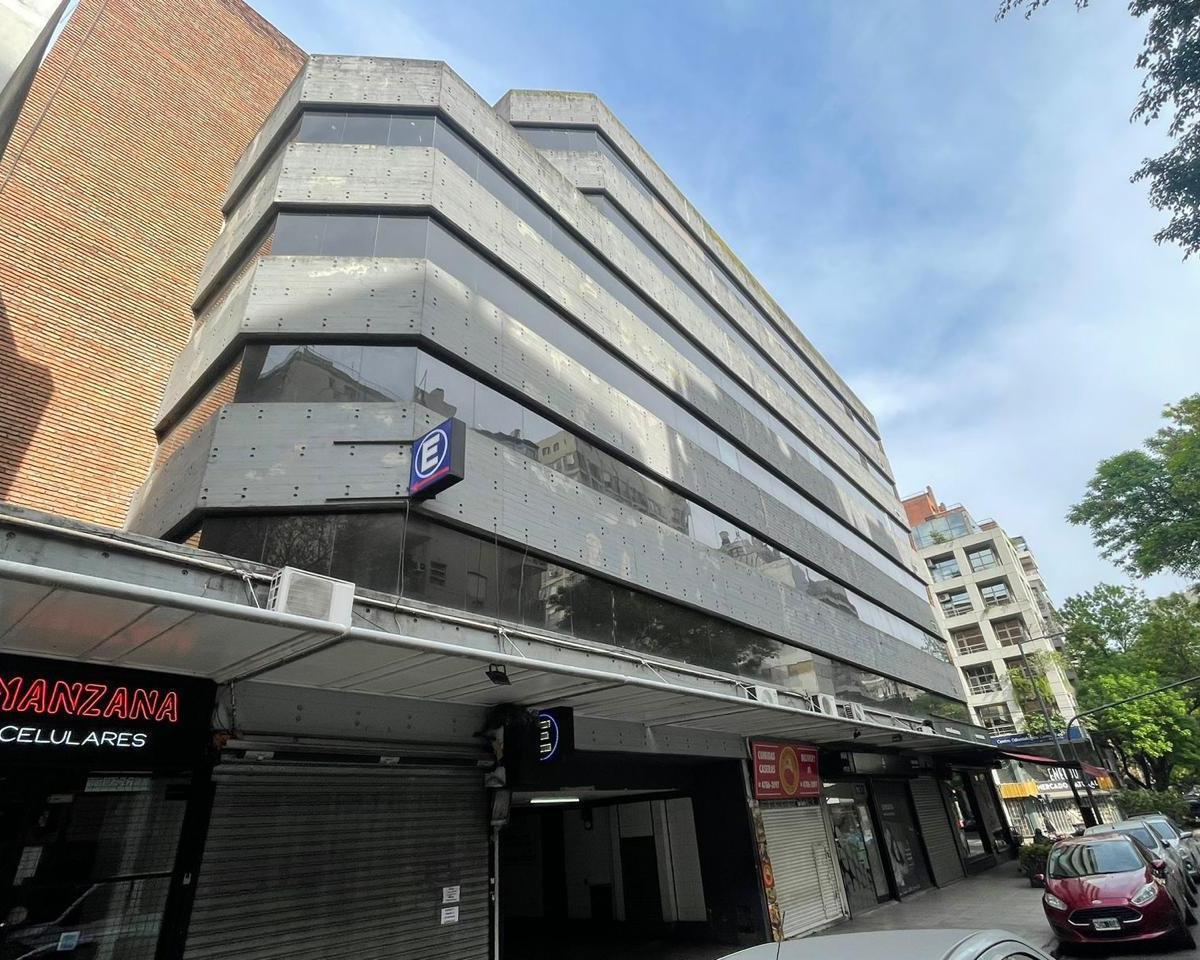 Cochera en Belgrano