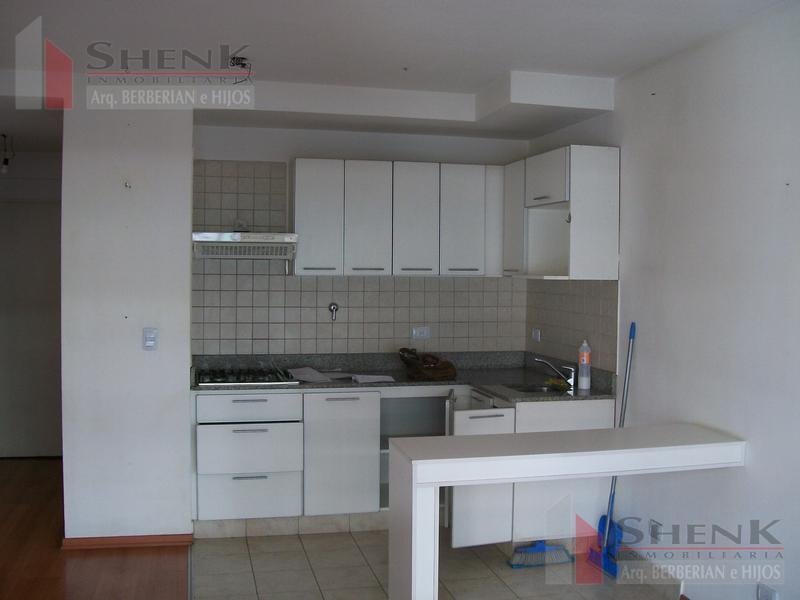 Foto de Paraguay y Salguero-1 amb.con balcón- Alquiler departamento Palermo, imagen 1