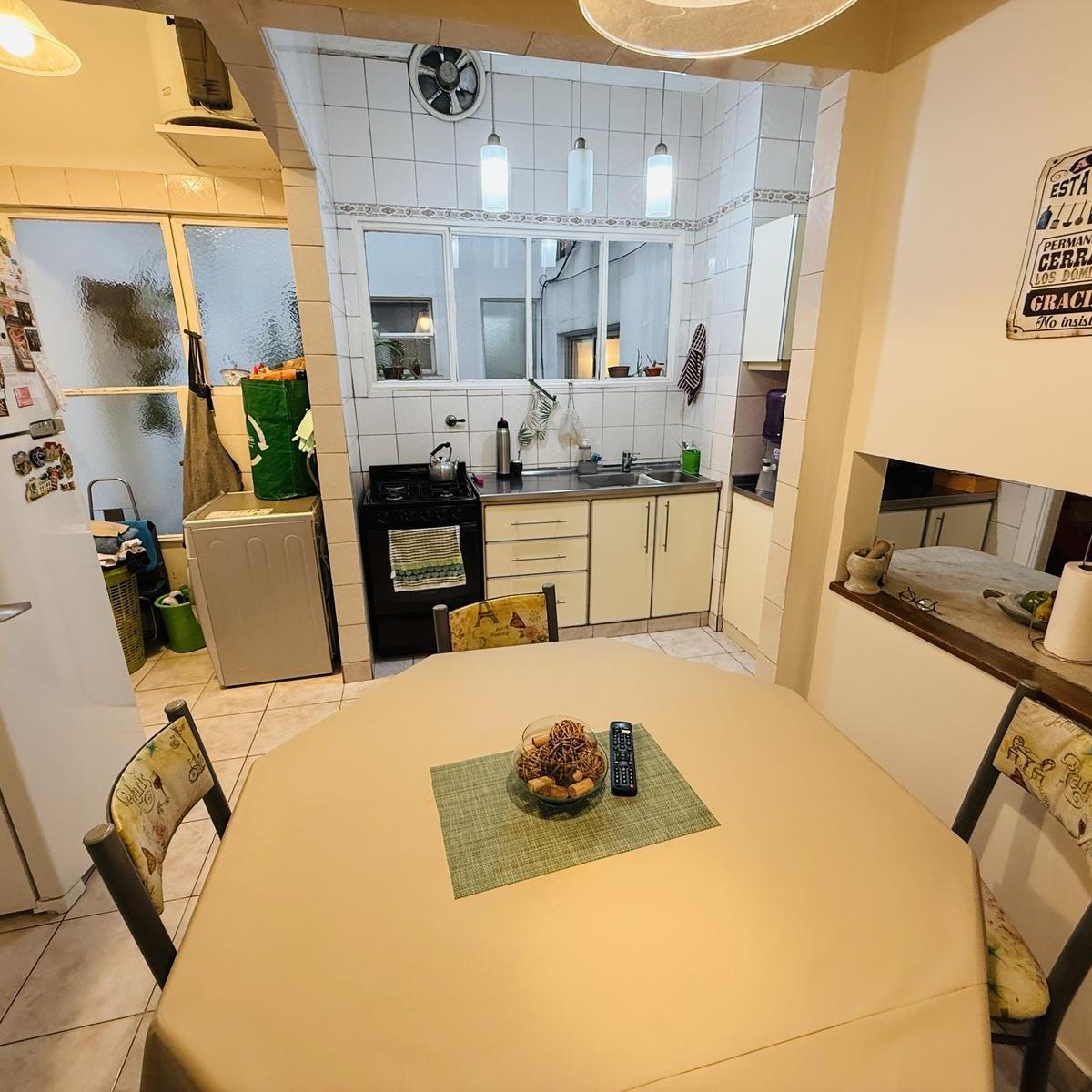 Departamento en Balvanera 4