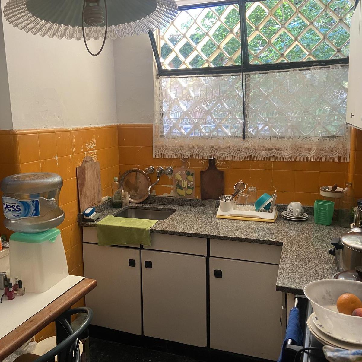 Departamento de 3 Ambientes con Dependencia y Patio en Belgrano R. 2