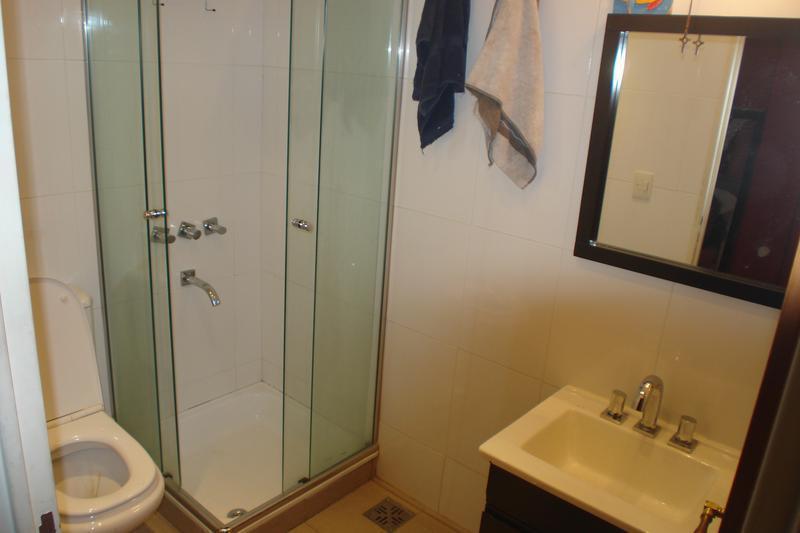 Excelente Residencia - en Belgrano R - Ideal Uso Familiar o Embajada - Jardín y Piscina. 3