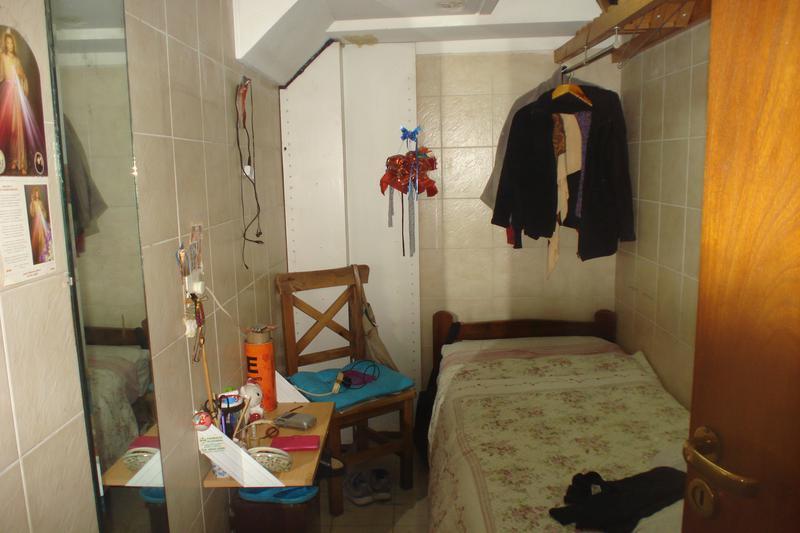 Excelente Residencia - en Belgrano R - Ideal Uso Familiar o Embajada - Jardín y Piscina. 3