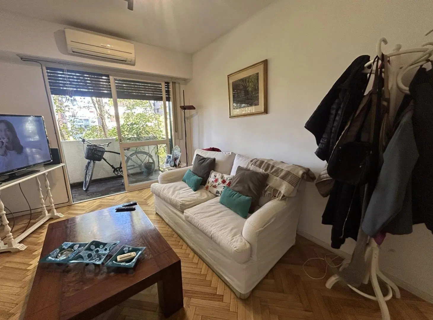 Departamento de dos ambientes en venta en Belgrano R . Muy luminoso 4