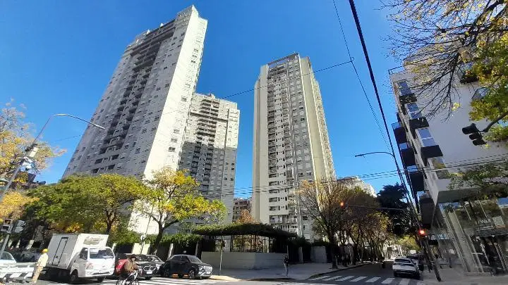 Venta Departamento 5 ambientes en Torres de Abasto con cochera y pileta 4