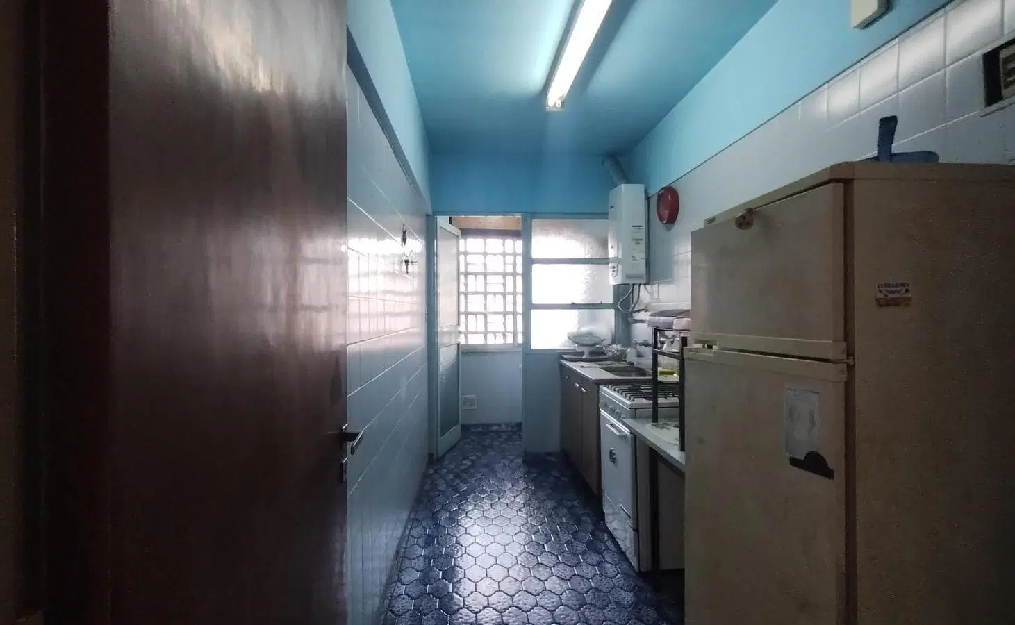 Departamento dos ambientes al frente con balcón 5