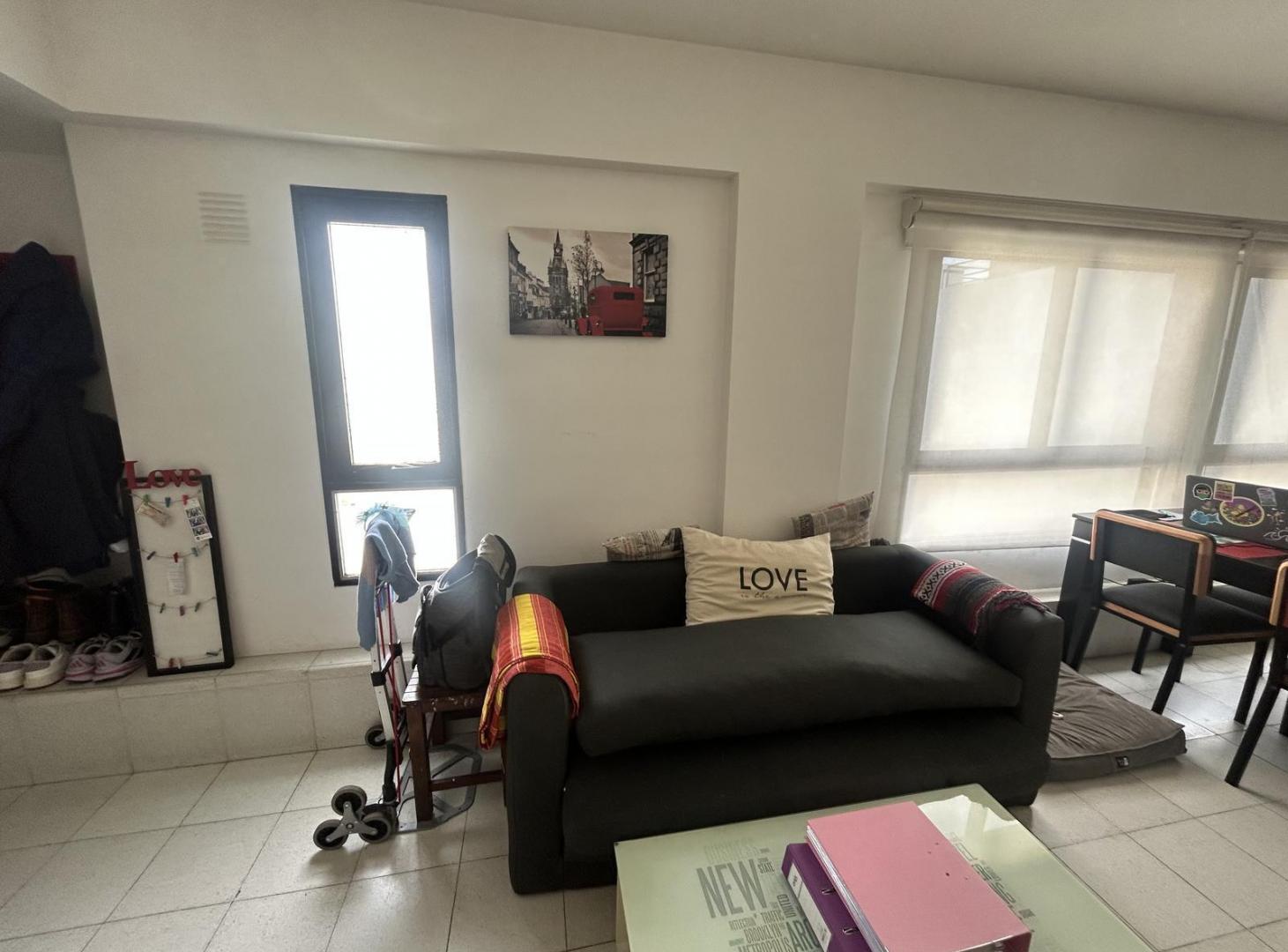 Foto de Departamento de 2 ambientes en venta en el barrio de Coghlan con cochera, imagen 5