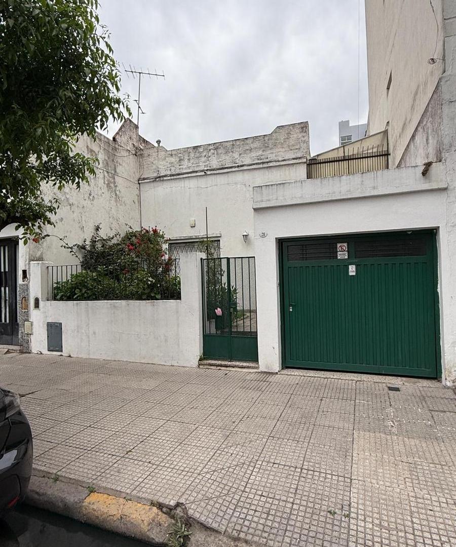 Foto de Excelente Terreno - Flores - Oportunidad - 1.400 m2 vendibles - 1.800, imagen 1