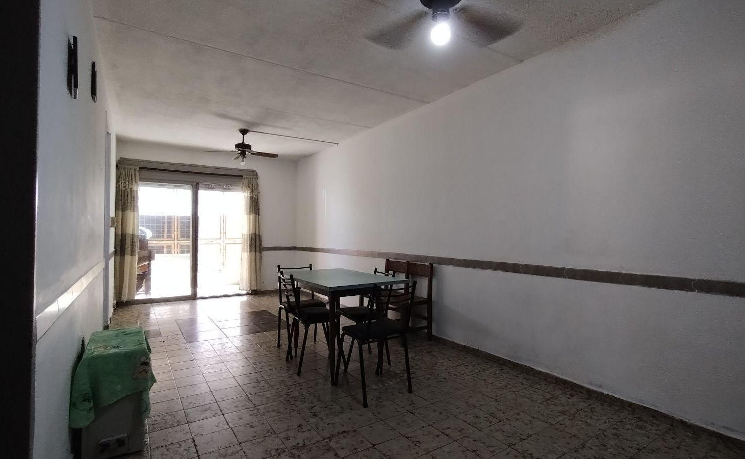 Foto de Venta amplio 4 ambientes c/balcón PB en Pompeya, imagen 4