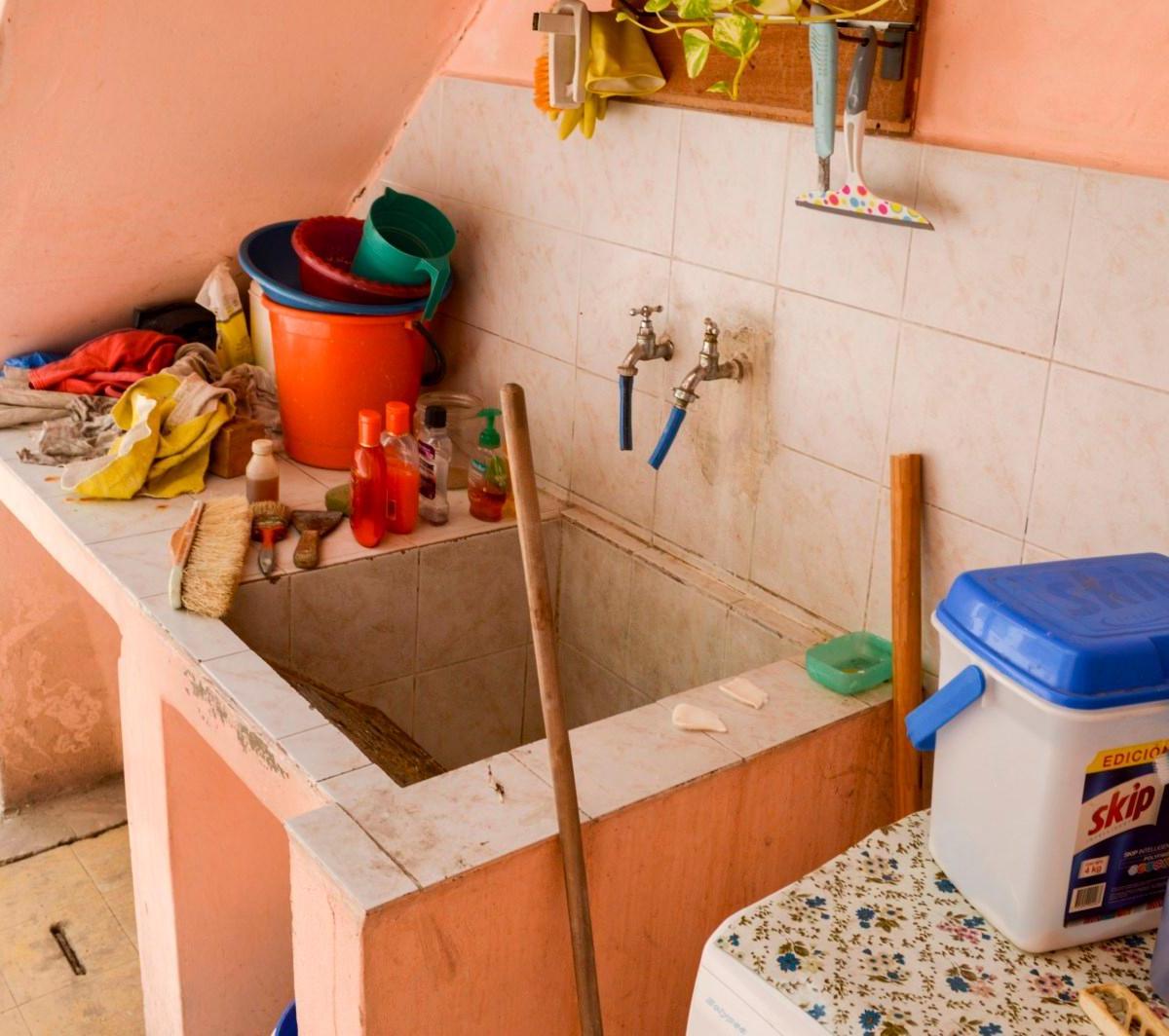 Casa de 6 Ambientes en Venta con Patio y Terraza. Mataderos. 1