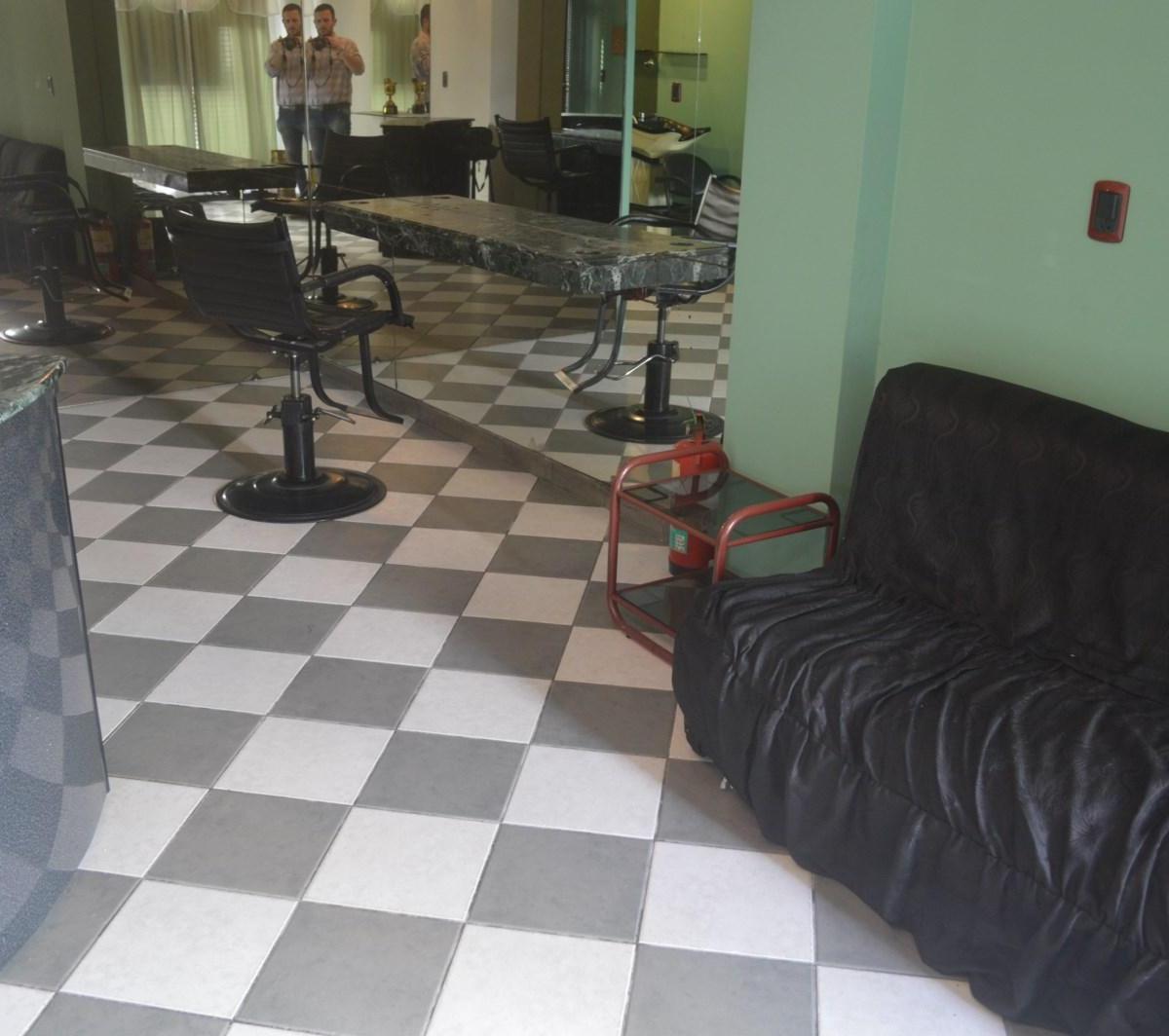 Foto de LOCAL EN VENTA CON RENTA ZONA DE LINIERS-IDEAL TODO DESTINO, imagen 3