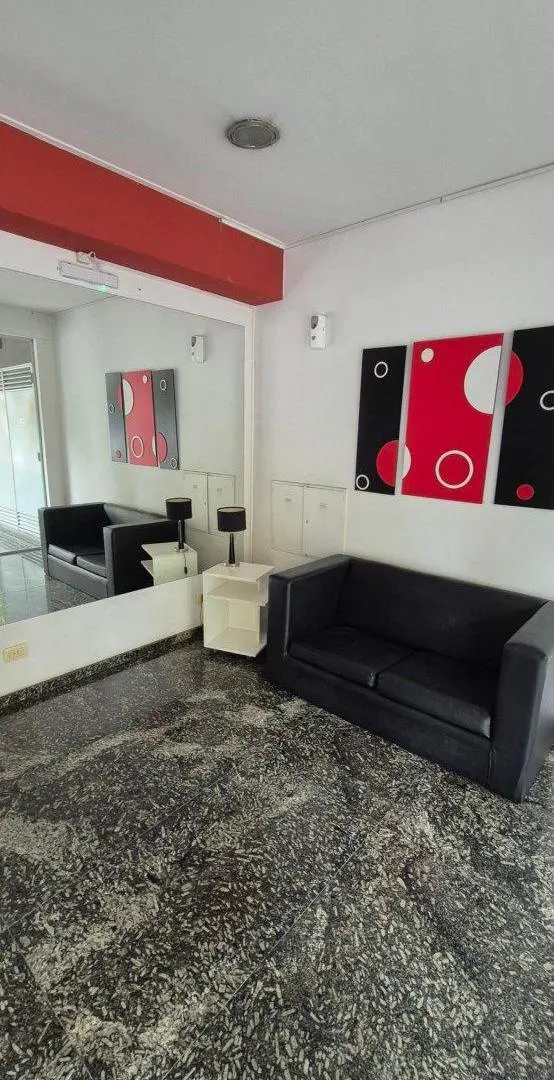 Departamento de 2 Ambientes EN ALQUILER- 1º PISO CONTRAFRENTE-MATADEROS 2