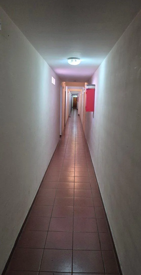 Foto de DEPARTAMENTO 2 AMBIENTES EN ALQUILER- 1º PISO INTERNO- LOMAS DEL MIRADOR, imagen 4