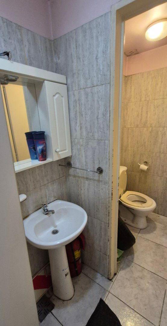 Foto de LOCAL EN VENTA - PARQUE AVELLANEDA- 20 M², imagen 5