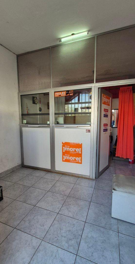 Foto de LOCAL EN VENTA - PARQUE AVELLANEDA- 20 M², imagen 2