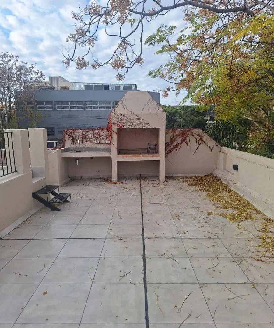 A ESTRENAR PH FRENTE LIVING COMEDOR 2 DORM BAÑO COMPLETO PATIO TERRAZA PARRILLA ESPACIO AEREO PROPIO 4