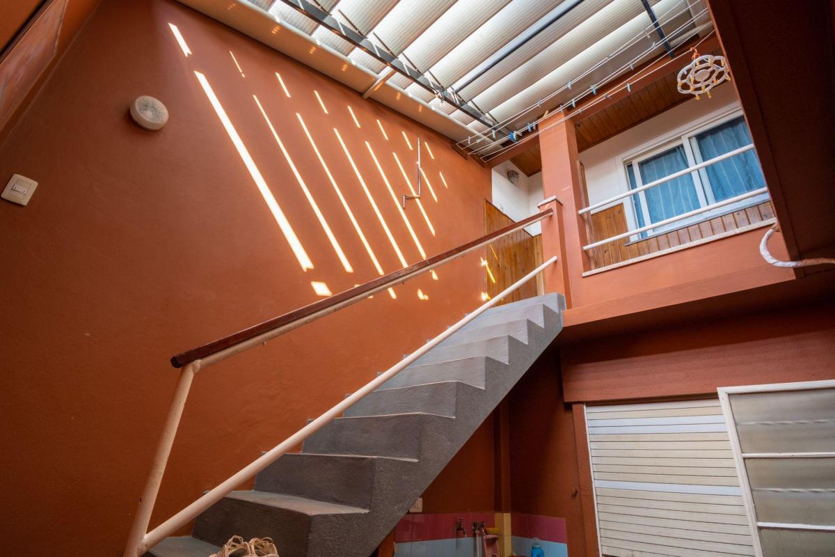 Casa en Venta 3 Dorm y Galpón - Apta Credito 5