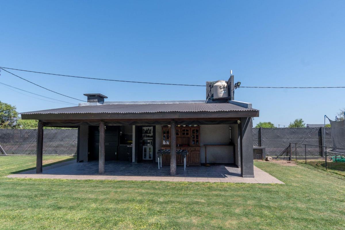 Casa en Venta en Roldan Barrio Abierto Las Tardes 4