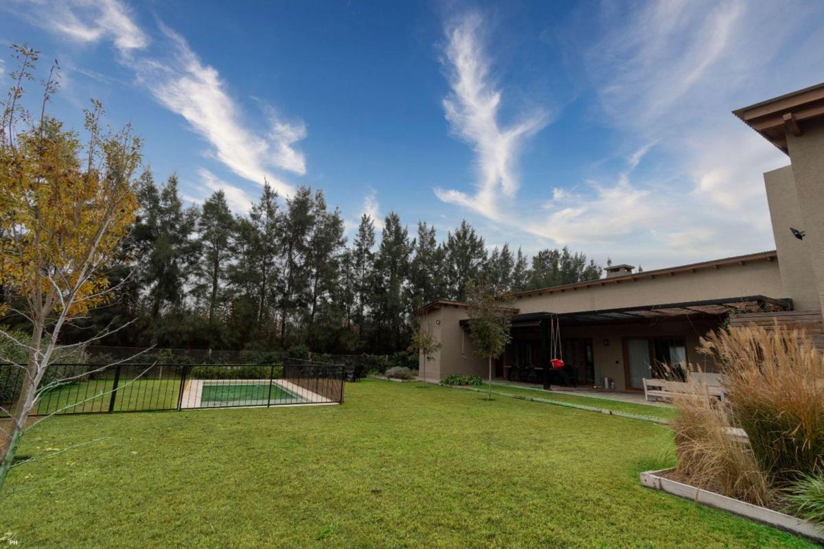Casa en Venta 3 Dorm. Palos Verdes 2