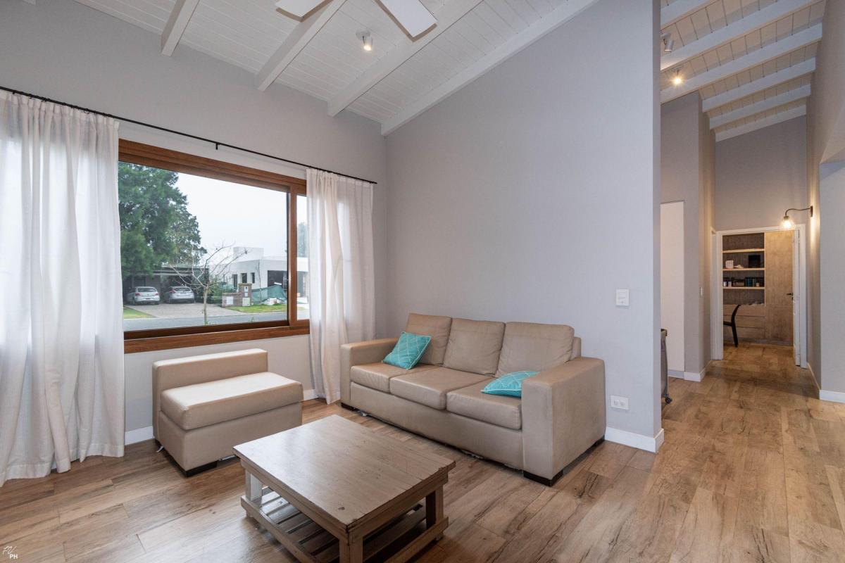 Casa en Venta 3 Dorm. Palos Verdes 1