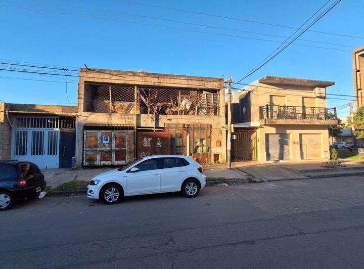LOCAL, DEPOSITO EN VENTA 2