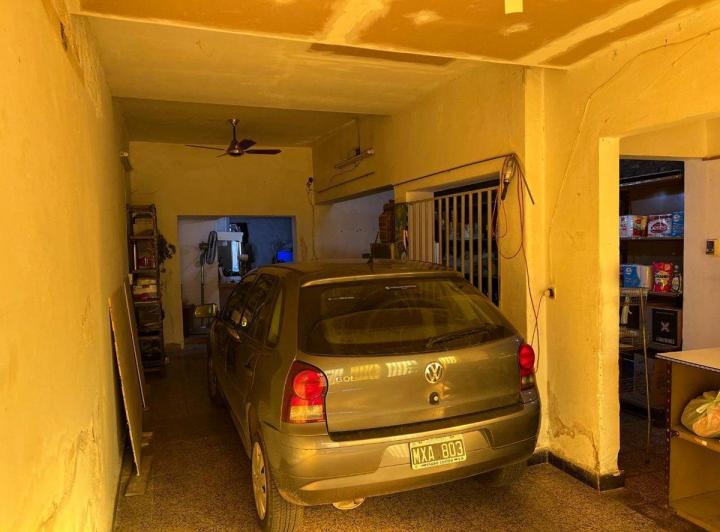 VENTA CASA 3 DORMITORIOS CON COCHERA FISHERTON 3