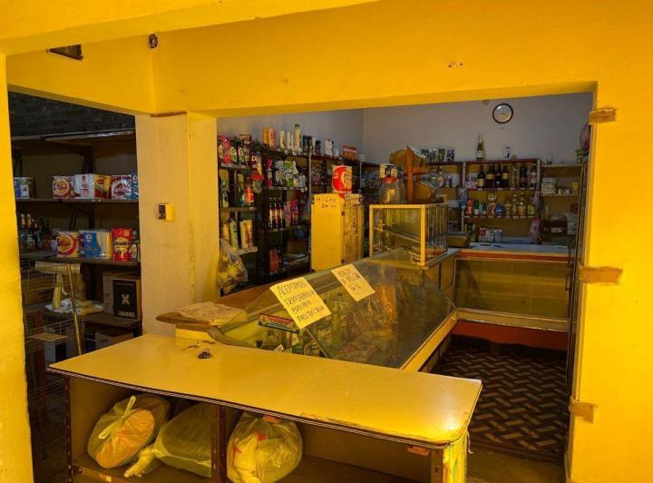VENTA CASA 3 DORMITORIOS CON COCHERA FISHERTON 2