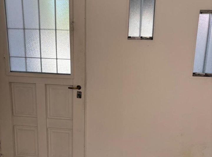 VENTA CASA EN GRANADERO BAIGORRIA CON JARDIN 5