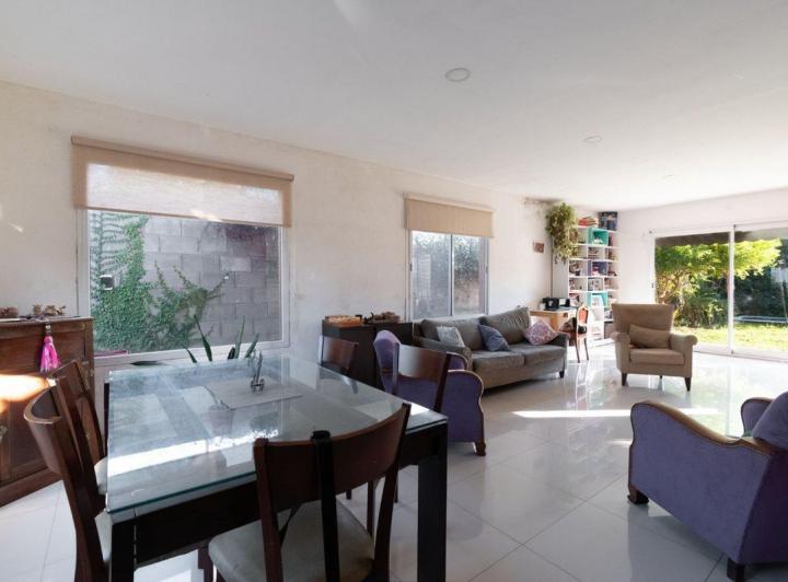 VENTA DE CASA VISTA RIO - COSTANERA BAIGORRIA 5