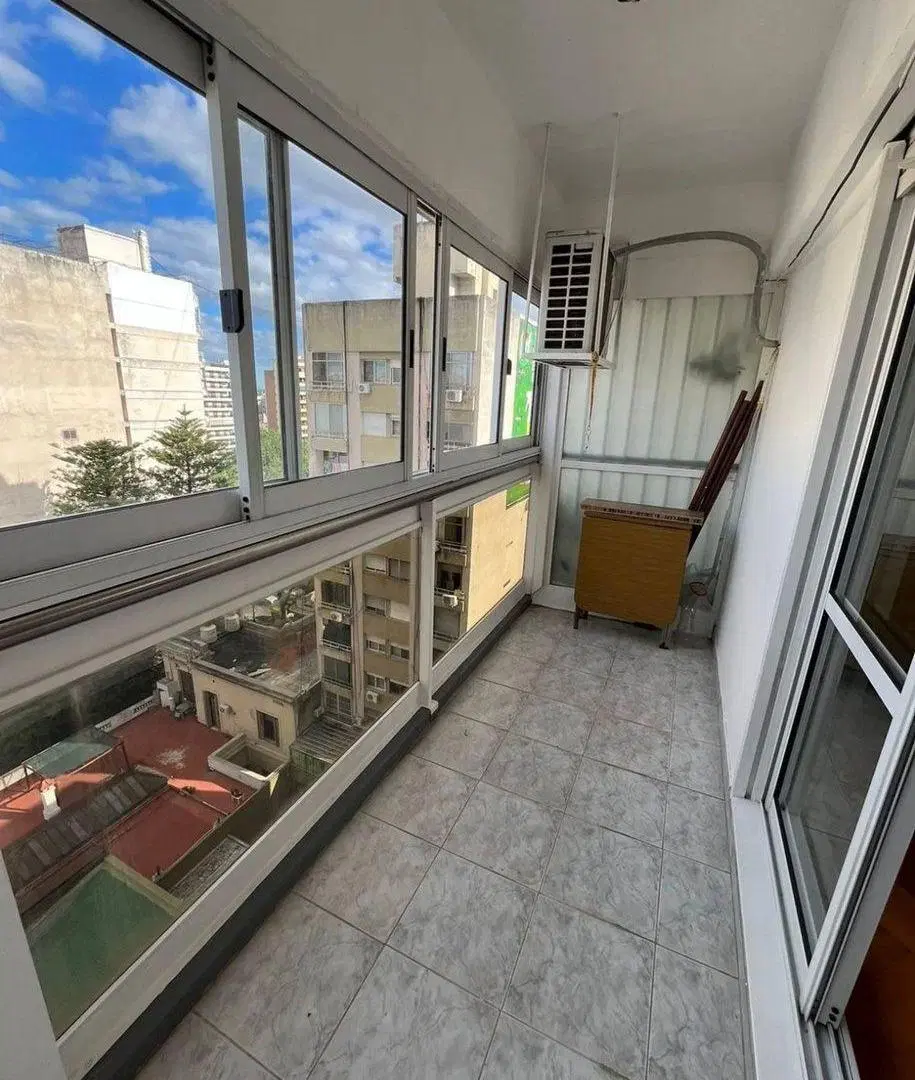 DEPARTAMENTO 1 DORM A MTS DE AV PELLEGRINI 5