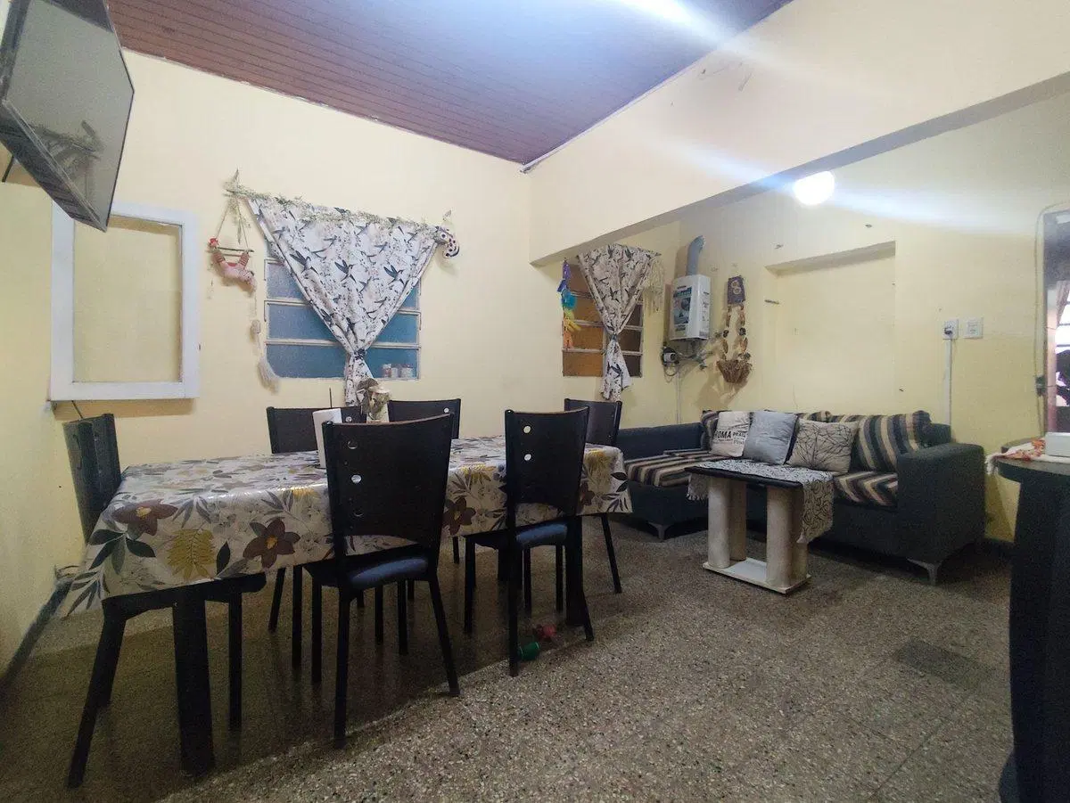 CASA A LA VENTA 20 DE JUNIO ESQUINA BELGRANO VG.G. 2