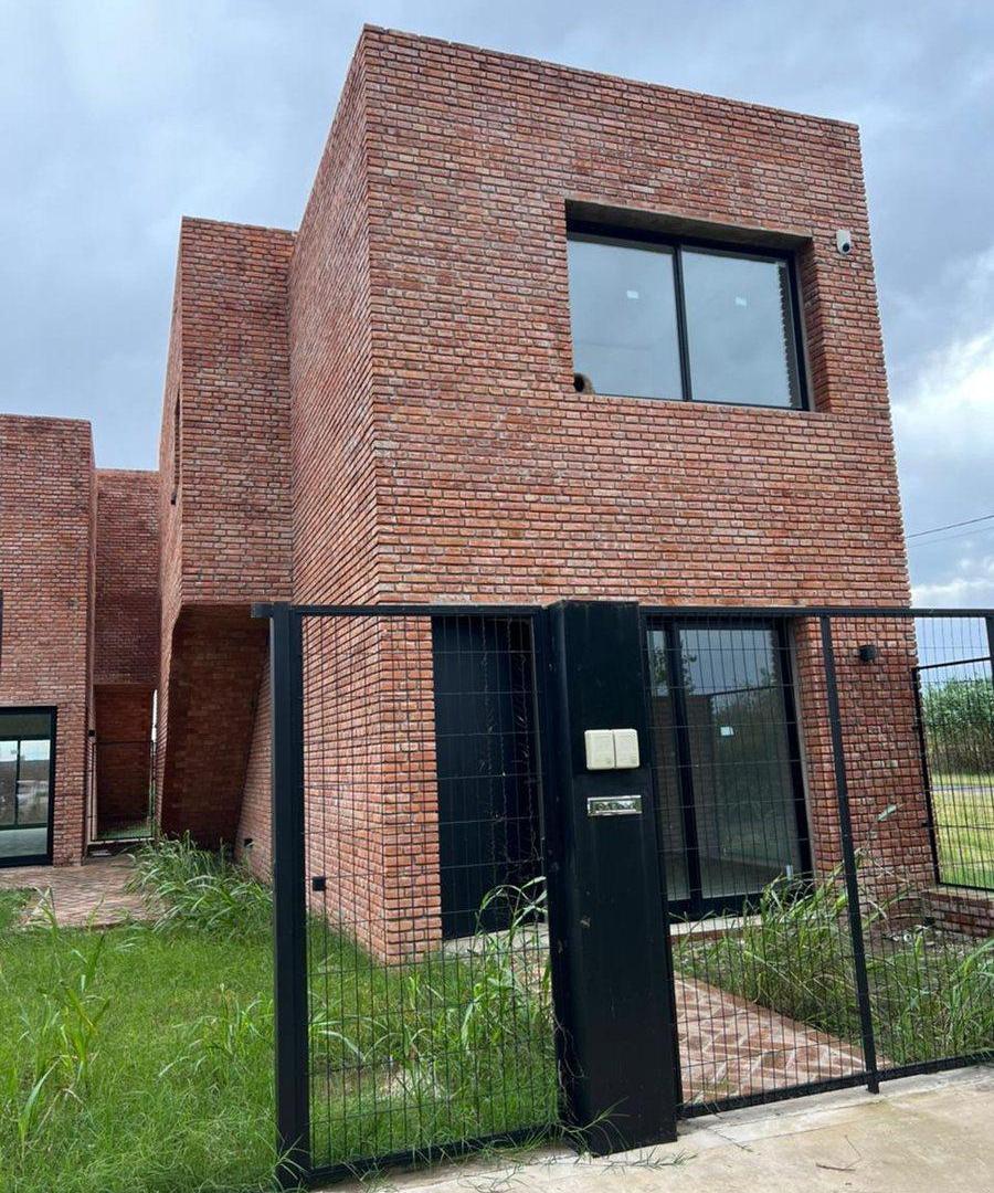 CASA EN VENTA TIPO DUPLEX PUEBLO ESTHER A ESTRENAR