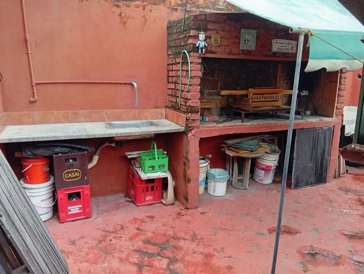 VENTA PH 3 DORMITORIOS 2 BAÑOS PICHINCHA 4