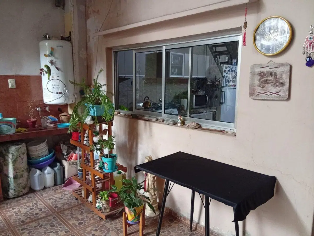 VENTA PH 3 DORMITORIOS 2 BAÑOS PICHINCHA 2