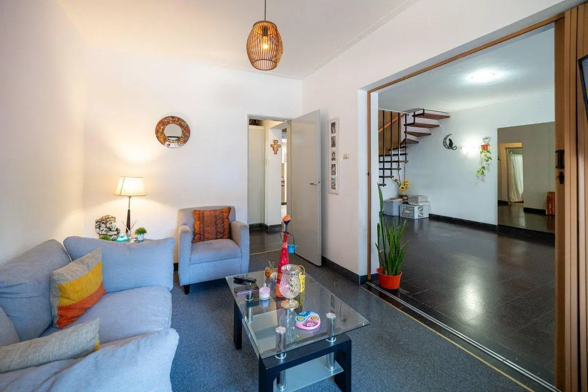 VENTA CASA DE TRES DORMITORIOS 4