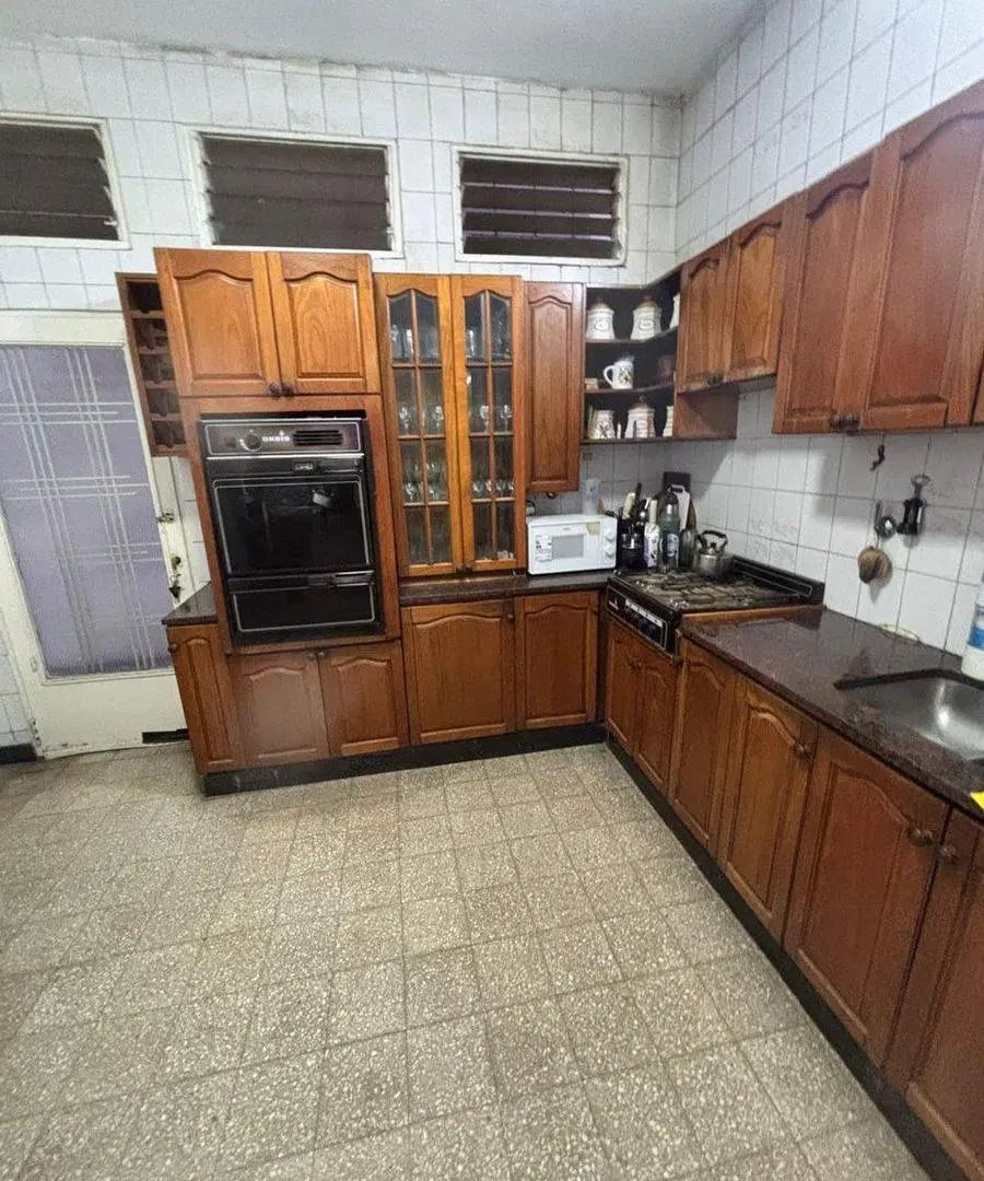 CASA EN VENTA 2 DORMITORIOS LUIS AGOTE 3