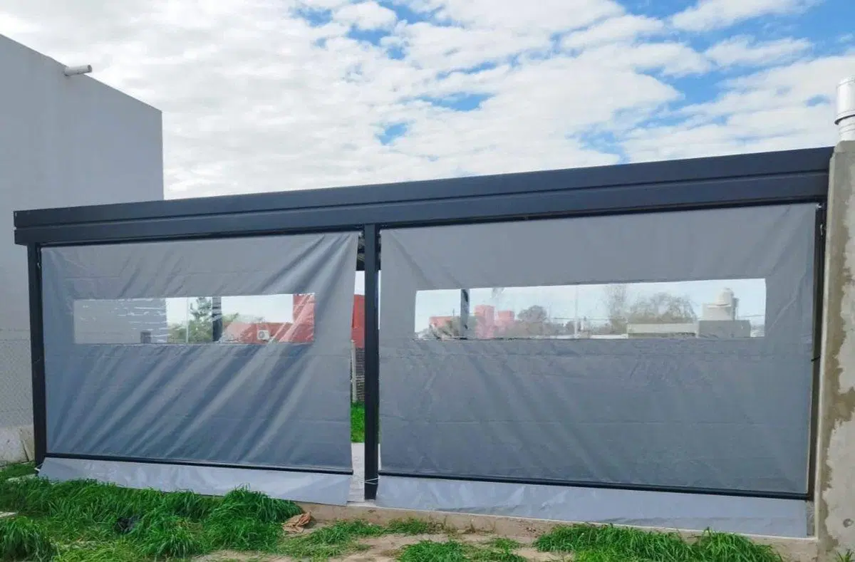 VENTA QUINCHO CON PILETA EN BARRIO LAS TARDES 4