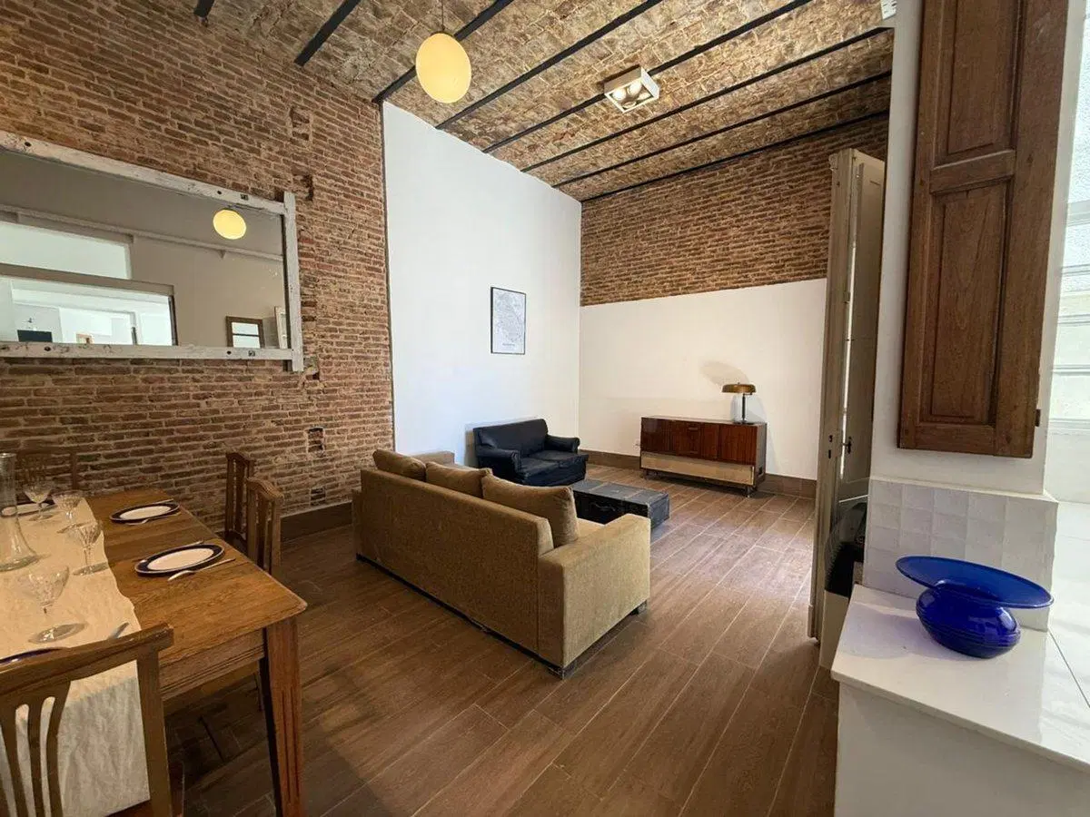 CASA VENTA INTERNA ÚNICA 3 DORMITORIOS 4